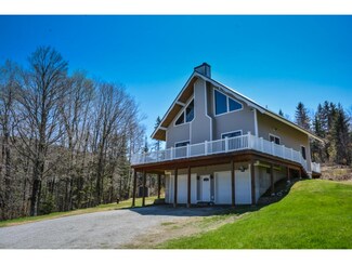 1209 Vt Route 100, Readsboro, VT 05350