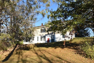 205 2nd Ave SE, Baudette, MN 56623