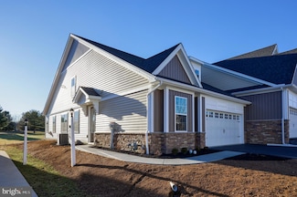 132 Copperstone Ct Unit 53, Millersville, PA 17551