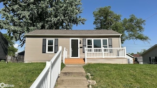 2413 Mckinley Ave, Keokuk, IA 52632