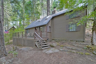 10192 Bull Creek Rd, Pollock Pines, CA 95726