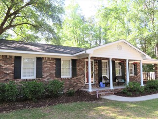 206 Holly Rd, Walterboro, SC 29488