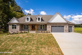 5812 Caswell Dr, Greenback, TN 37742