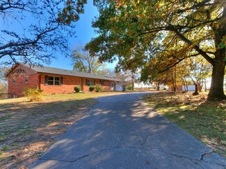 23452 Hilltop Cir, Washington, OK 73093