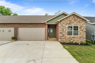 227 County Road 60 16, Milton, WV 25541