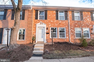 224 N Baylor Dr, Sterling, VA 20164