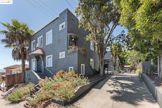 2823 11th Ave Unit B, Oakland, CA 94610
