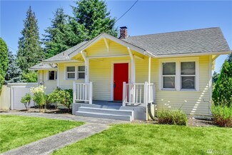 7329 Lower Ridge Rd, Everett, WA 98203