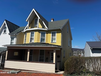 2008 2nd Ave, Altoona, PA 16602