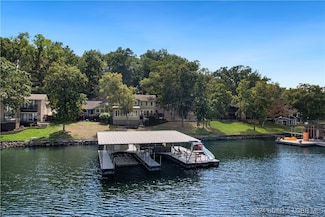 103 Red Fox Run Dr, Sunrise Beach, MO 65079