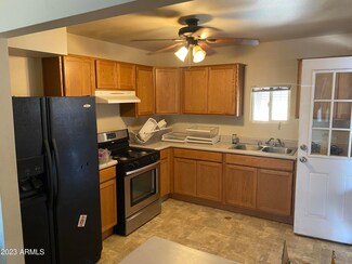 8329 W Edwards St, Peoria, AZ 85345