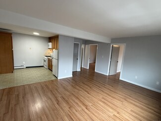 41 Washington St Unit 301, Bristol, CT 06010