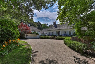 245 N Bay Rd, Barnstable, MA 02655