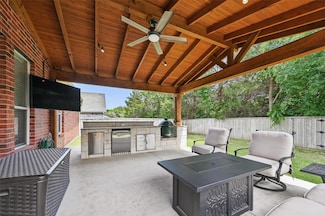 5302 Royal Bay Dr, Rowlett, TX 75089
