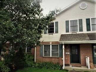 122 S 5th St, Emmaus, PA 18049