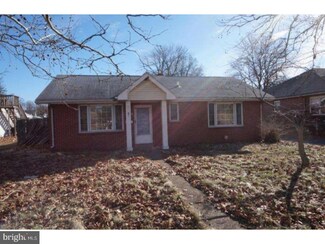 1548 Pennington Rd, Ewing, NJ 08618