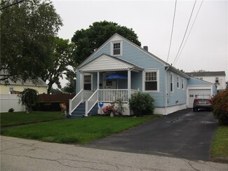 13 Homestead Ave, Johnston, RI 02919