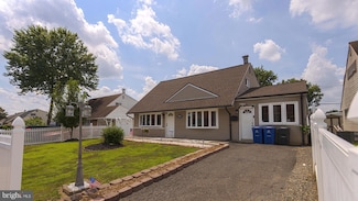 2824 Woodhaven Rd, Philadelphia, PA 19154