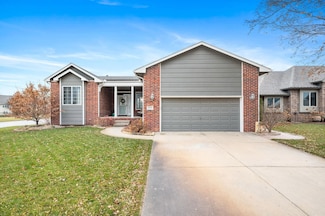 2362 N Sandplum St, Wichita, KS 67205