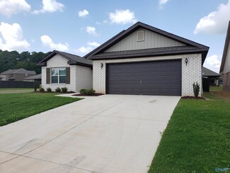 217 Hydra Cir, Huntsville, AL 35811