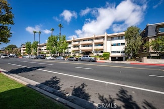 12300 Montecito Rd Unit 13, Seal Beach, CA 90740