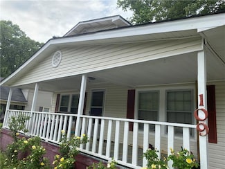 109 Edwards St, Bremen, GA 30110