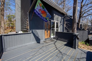 1104 N Parkway, Jackson, TN 38305