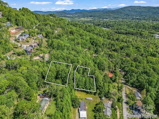 88 Hamilton Acres Dr, Hendersonville, NC 28791