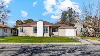 55 E Garland Ave, Fresno, CA 93704