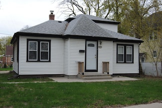1631 W Custer Ave, Milwaukee, WI 53209