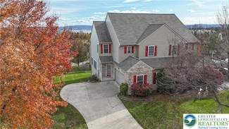 8376 Scenic View Dr, Breinigsville, PA 18031