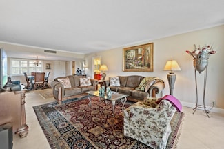 3960 Oaks Clubhouse Dr Unit 403, Pompano Beach, FL 33069