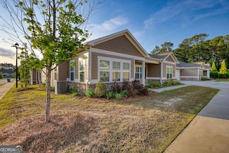 2929 Rambler Dr, Loganville, GA 30052