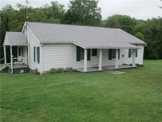 488 E Slippery Rock Rd, Chicora, PA 16025