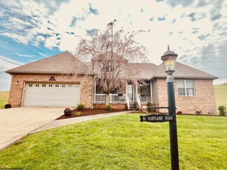 81 Cortland Rd, Bridgeport, WV 26330