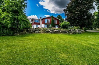 4992 Elgin Cir, Syracuse, NY 13215