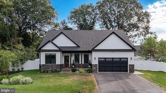 12190 Potomac View Dr, Newburg, MD 20664