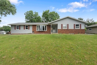 4610 Iroquois Trail, Morrisonville, WI 53571