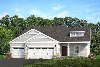 919 Prestwick Dr, Belle Plaine, MN 56011