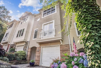 3818 White Post Ct, Alexandria, VA 22304