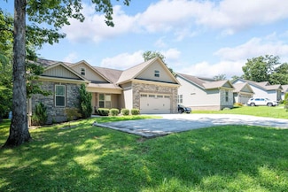 8208 Igou Gap Rd, Chattanooga, TN 37421