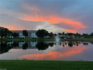 9580 Victoria Ln Unit 106, Naples, FL 34109