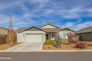 12030 Hydrus Rd, Flagstaff, AZ 86015