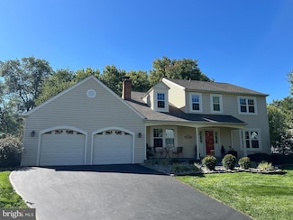 332 Silver Ridge Dr, Sterling, VA 20164