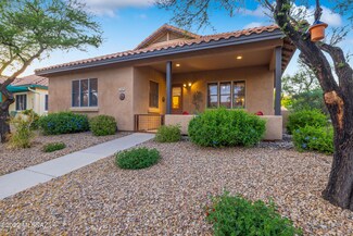 10473 E Wayne Moody Ln, Tucson, AZ 85747