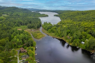 86 Lily Pond Ln, Poultney, VT 05764