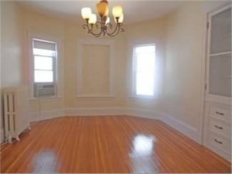 14 E Milton Rd Unit A, Brookline, MA 02445