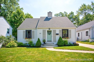 320 Lawndale Ave NE, Grand Rapids, MI 49503