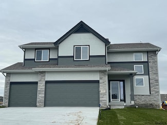 12607 Schirra St, Papillion, NE 68138