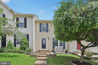 3427 Belleplain Ct, Dumfries, VA 22026
